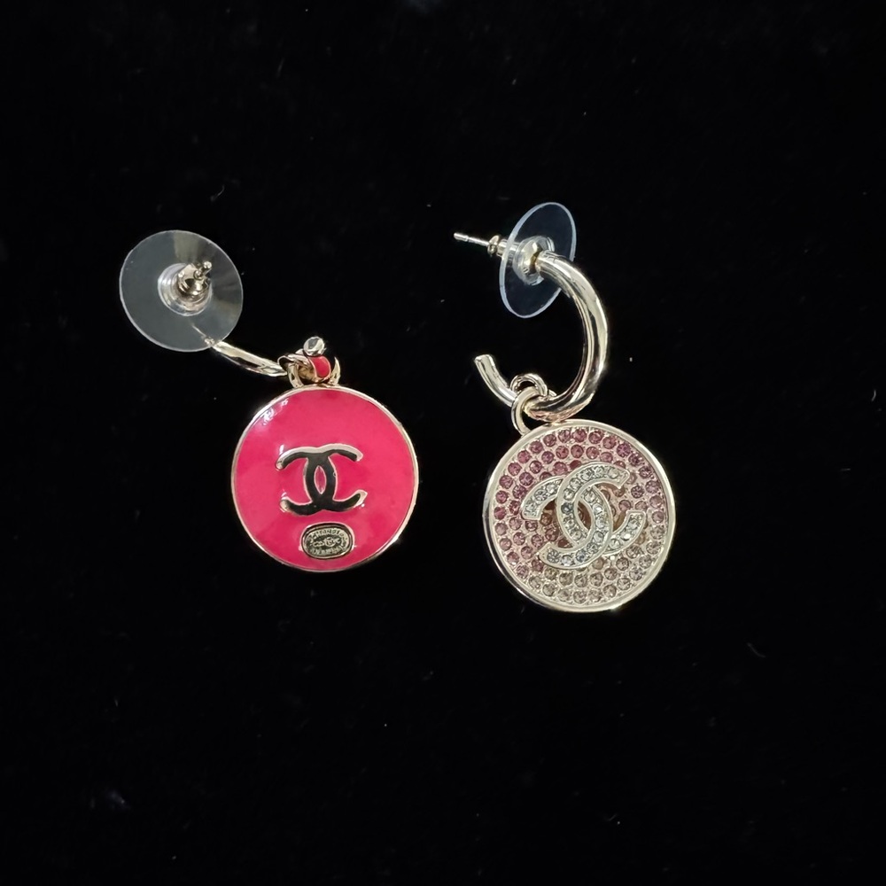 ✨ Champagne & Pink Gradient‎ Rhinestone Circle Hoops ✨ - Picture 2 of 6